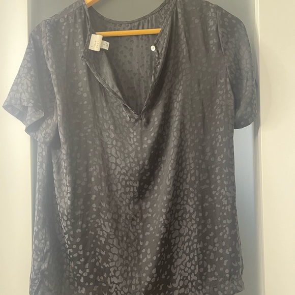 A New Day Print shirt - Picture 2 of 4